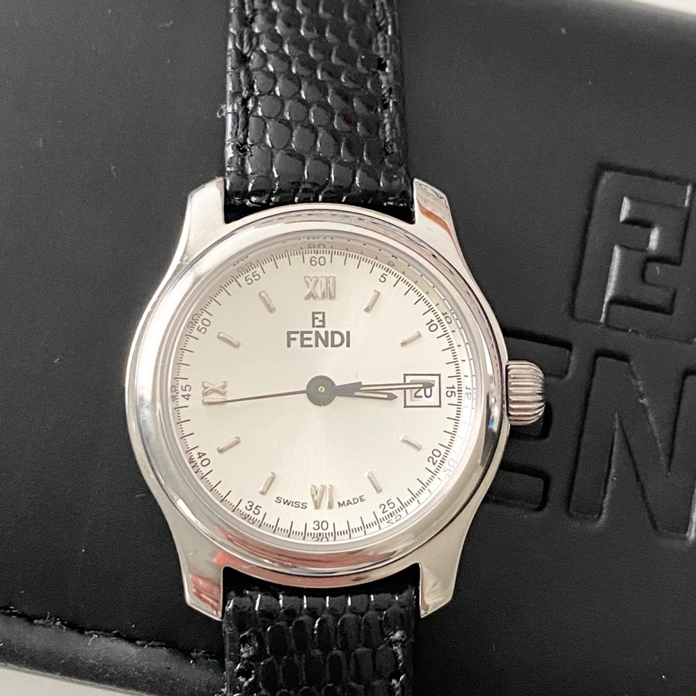 NWT Authentic Vintage Fendi black leather watch